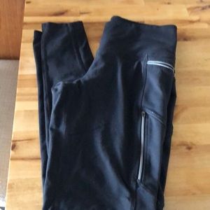 Athlete leggings. Full length.